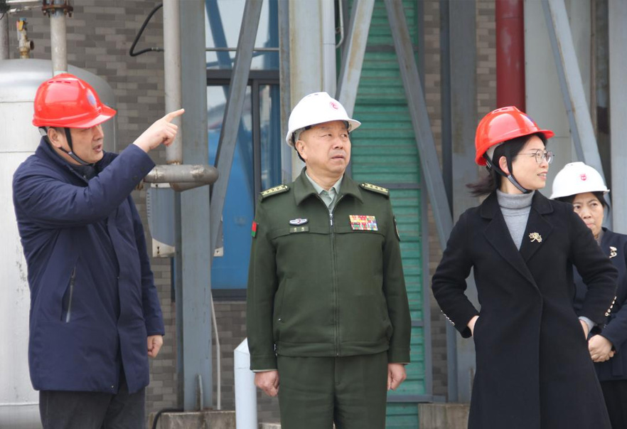 常州市委常委、常州军分区大校司令员廖鹏一行来南宫体育网站调研公司党管武装相关工作